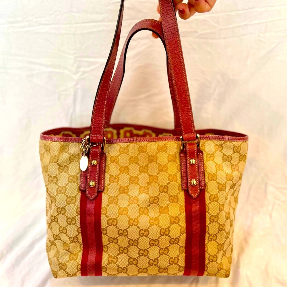 Gucci tote bag pink/red. Beautiful color combination. See all pictures.